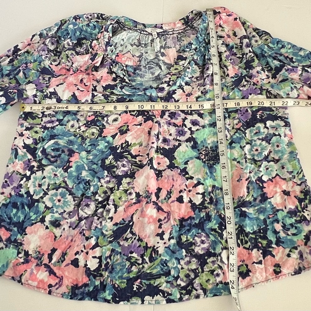 Crown & Ivy Multicolor Floral Blouse PXL EUC - Picture 2 of 5